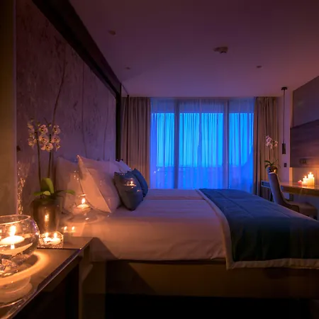 Hotel Jama - Cave Park 4*
