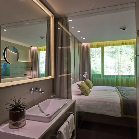 Jama - Cave Park Hotel 4*