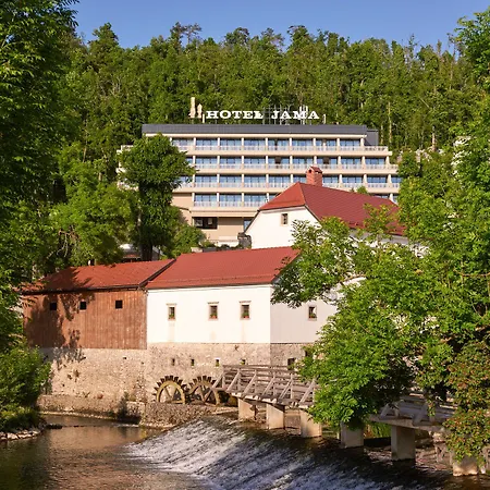 Hotel Jama - Cave Park 4*