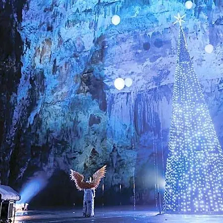 Jama - Cave Park 4*