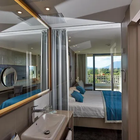 Hotel Jama - Cave Park 4*