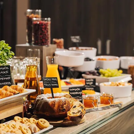 Hotel Cave Jama Postojna